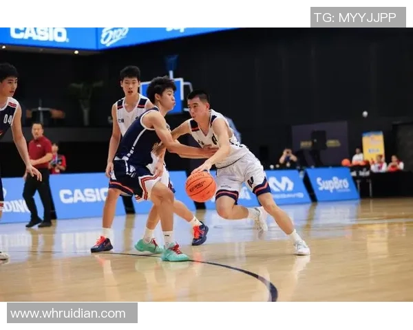 上海篮球队实力大提升引发热议球迷期待新赛季精彩表现 上海篮球队实力大提升引发热议球迷期待新赛季精彩表现