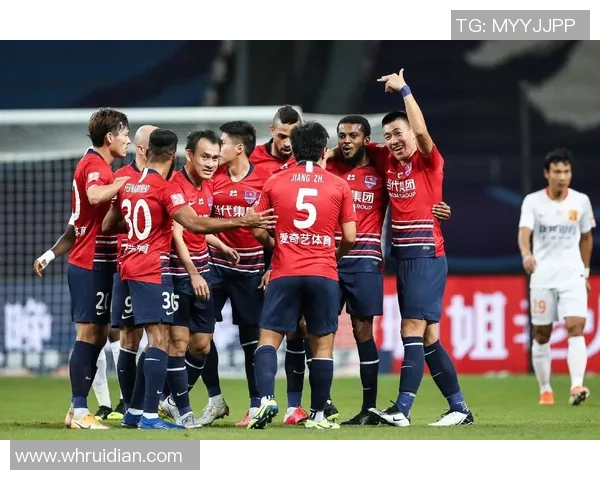 重庆足球队团队协作表现的数据分析与提升策略探讨 重庆足球队团队协作表现的数据分析与提升策略探讨